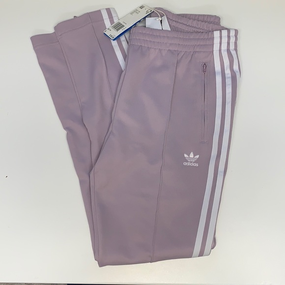 adidas Pants - NWT Adidas lavender joggers with two front zipper pockets